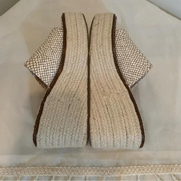 Freebird Miami Sandals - Picture 6 of 12